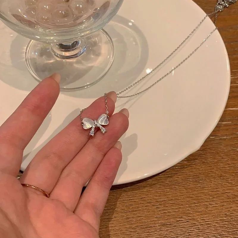 Romantic Bowknot Zircon Ring ✨